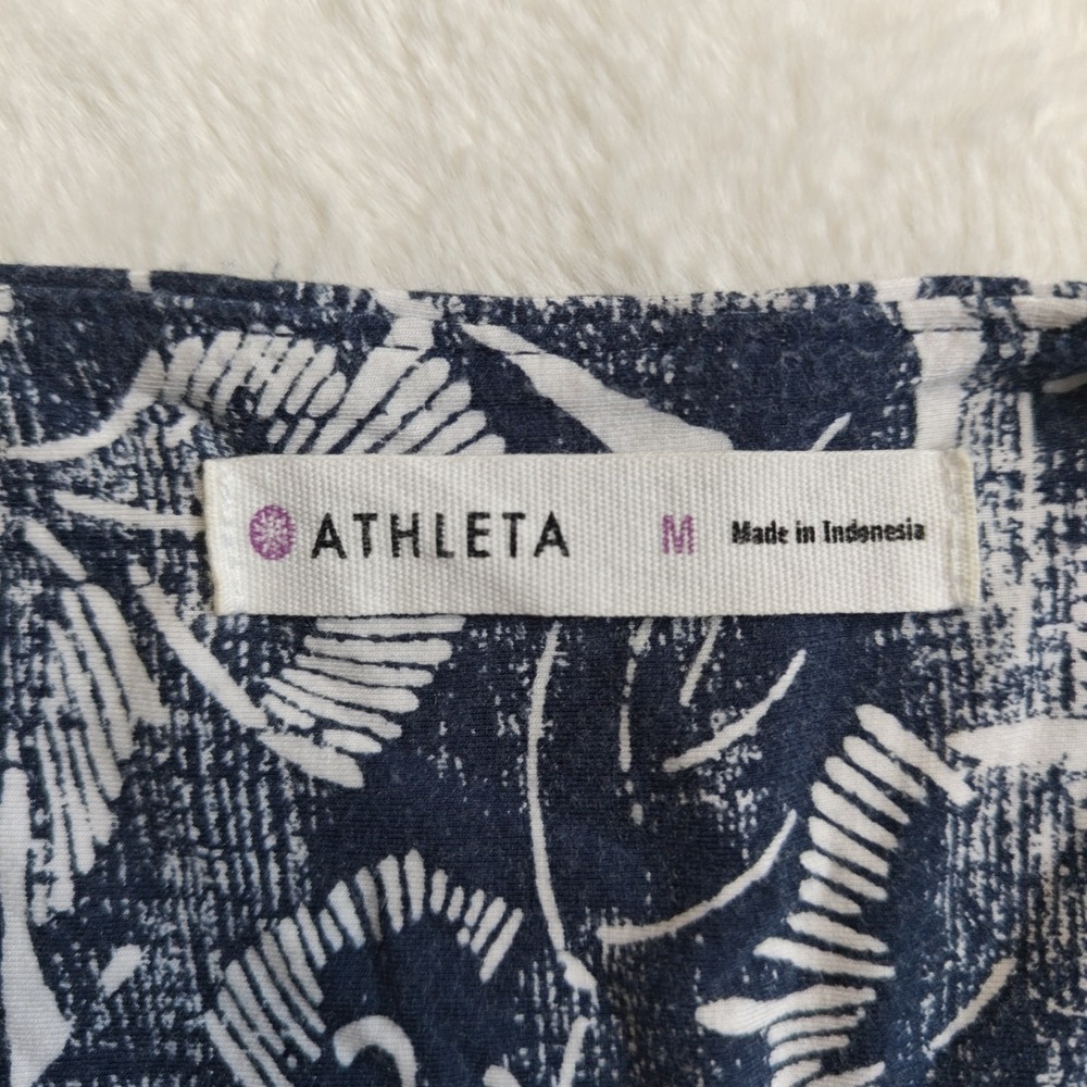 Athleta Medium Santorini Dress navy blue‎ white Tropical Floral Fit Flare A-Line - Picture 9 of 11